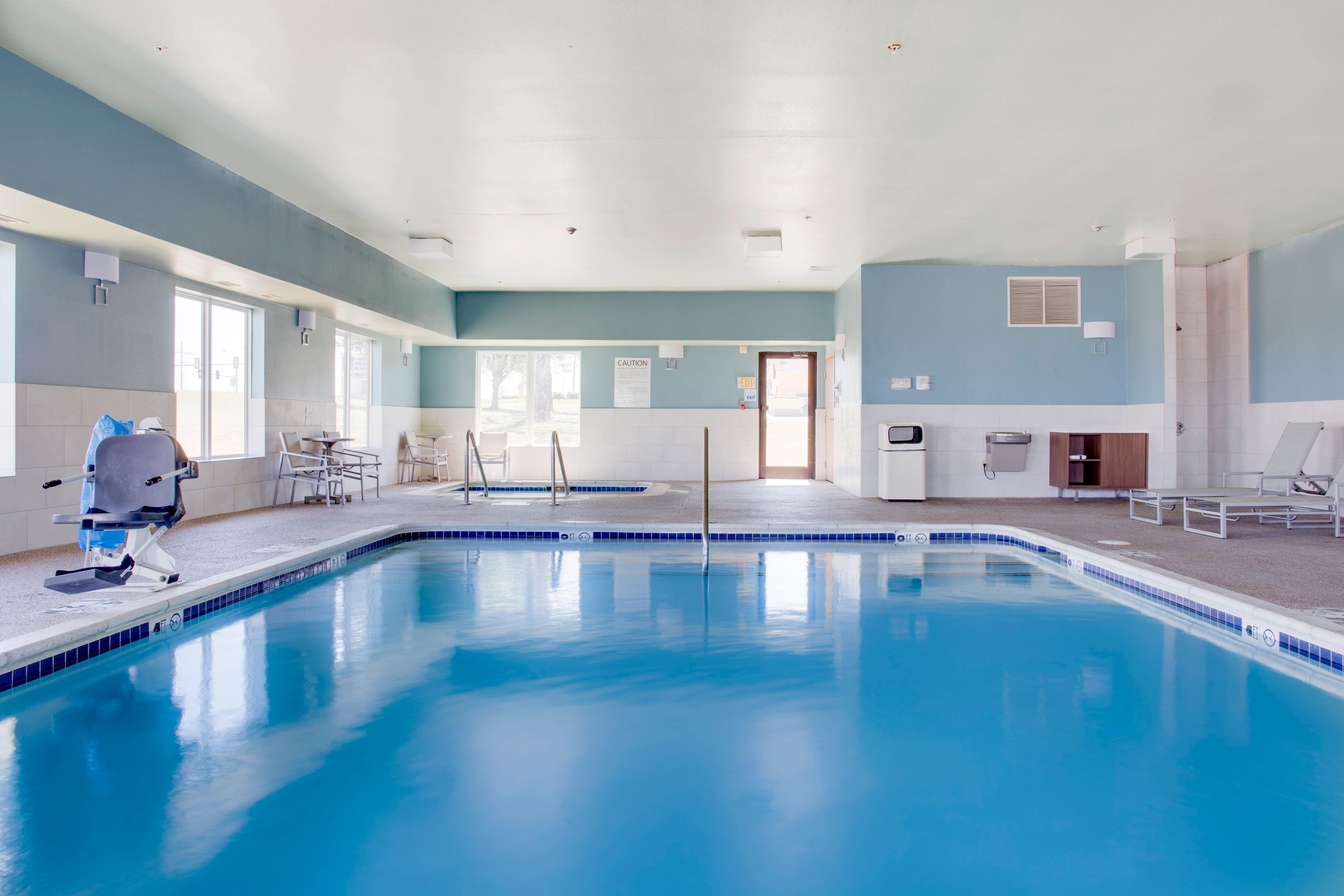 Holiday Inn Express Hotel & Suites Chickasha By Ihg Εξωτερικό φωτογραφία