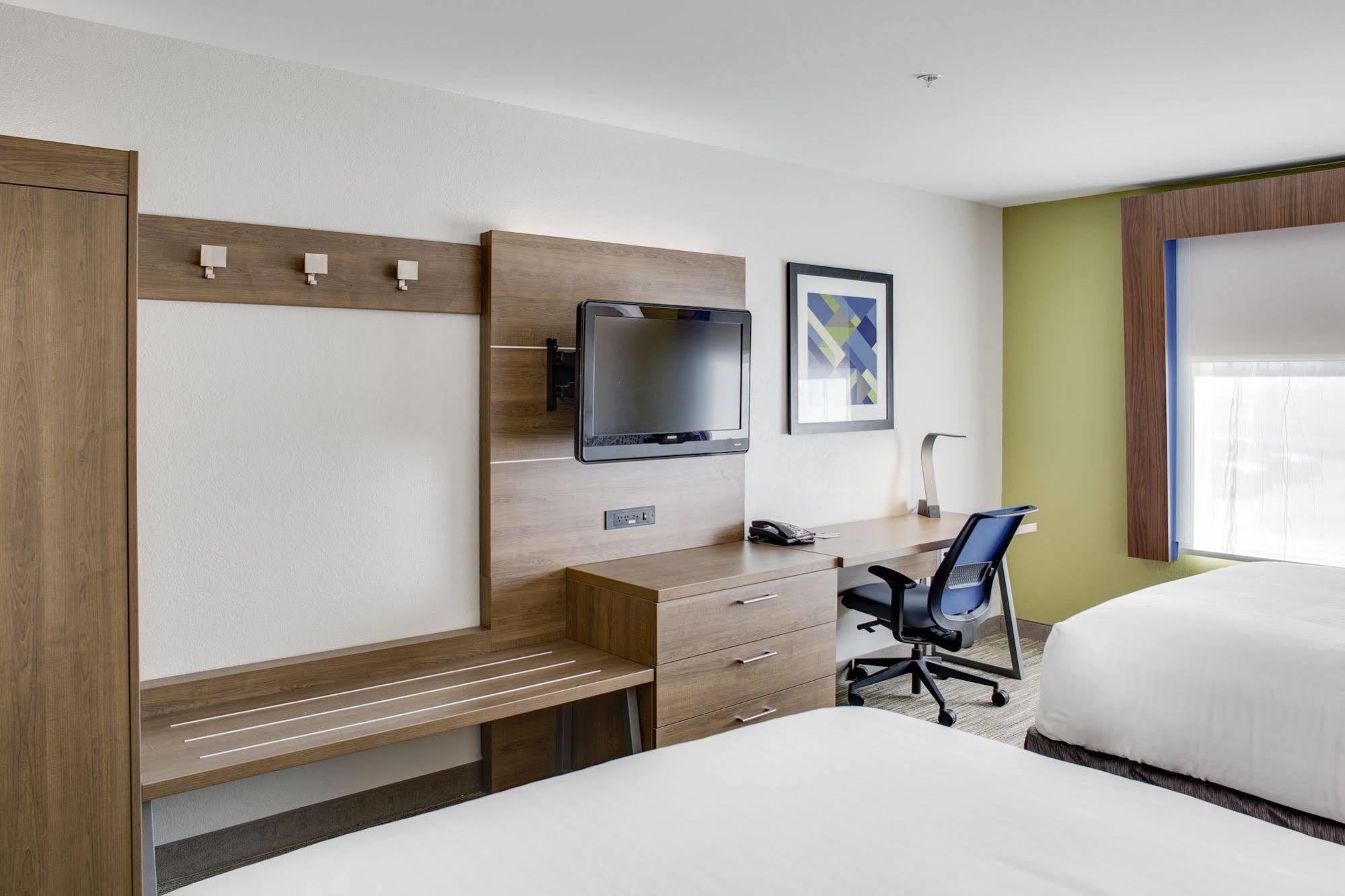 Holiday Inn Express Hotel & Suites Chickasha By Ihg Εξωτερικό φωτογραφία