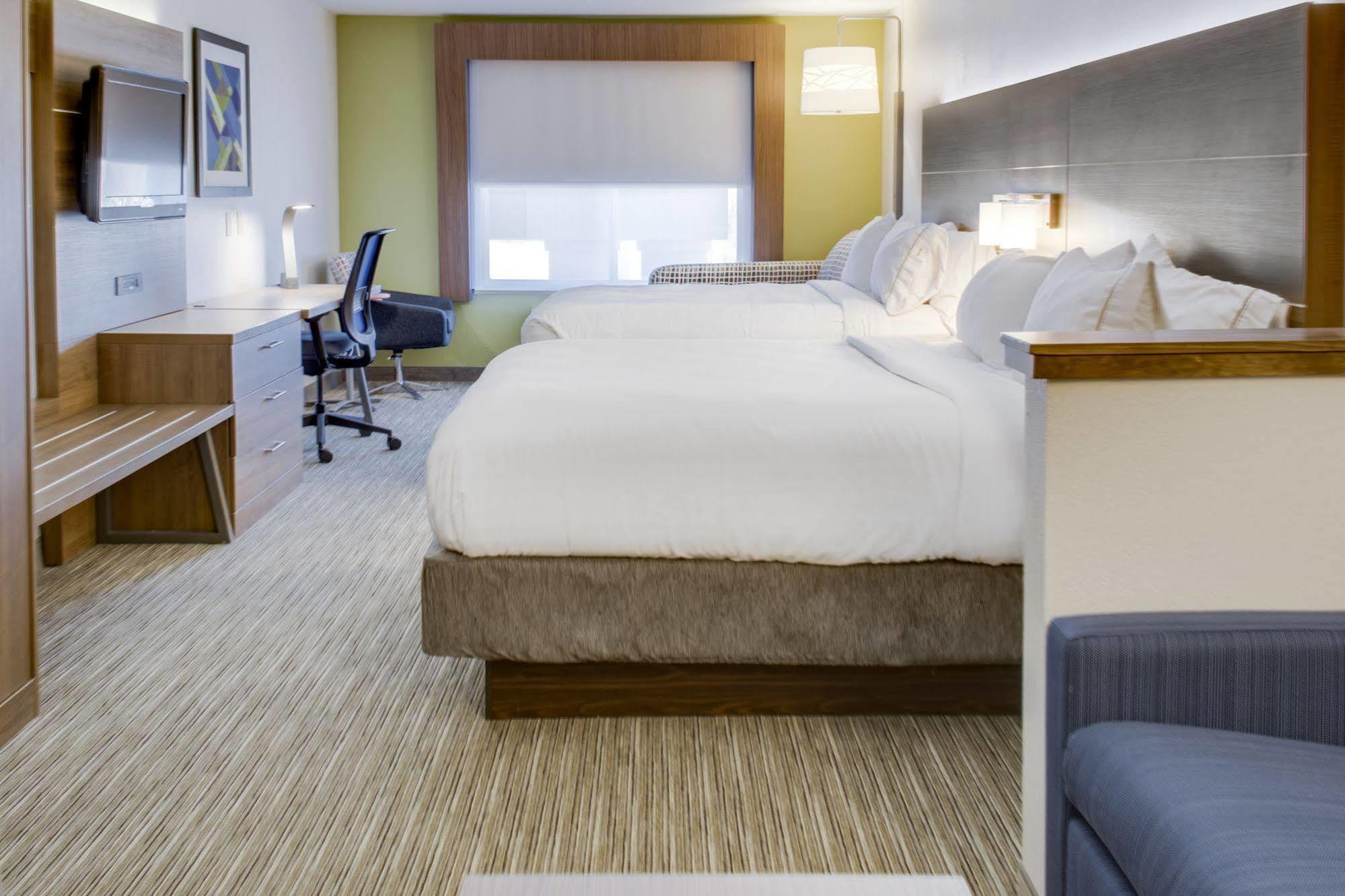 Holiday Inn Express Hotel & Suites Chickasha By Ihg Εξωτερικό φωτογραφία